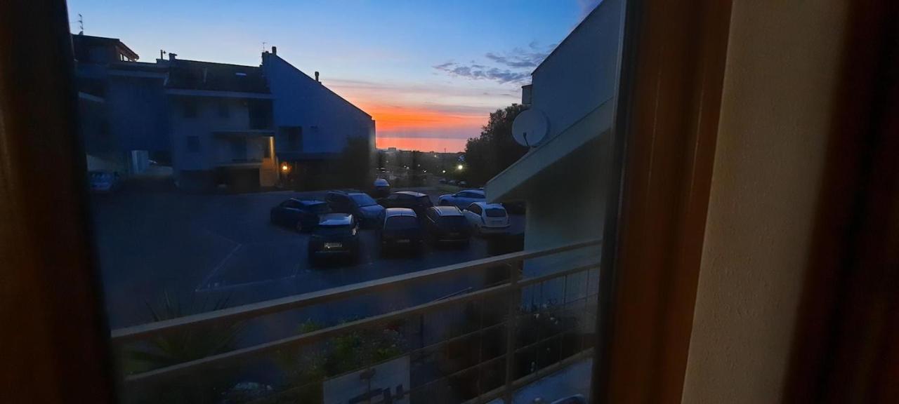Casamarina Leilighet Marina di Montemarciano Eksteriør bilde